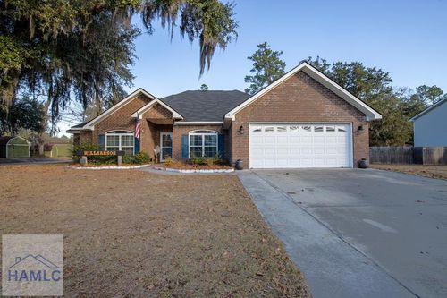 18 Maggie Ln, Allenhurst, GA, 31301-3008 | Card Image