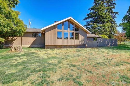 615 Arrowhead Road, Camano Island, WA, 98282 | Card Image