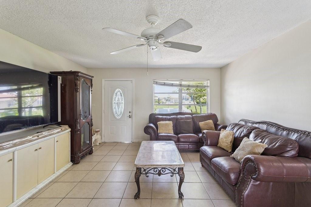 Residential Lease in Tamarac 5