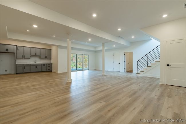 2034 Andres Way, Home with 5 bedrooms, 4 bathrooms and null parking in Floyds Knobs IN | Image 62