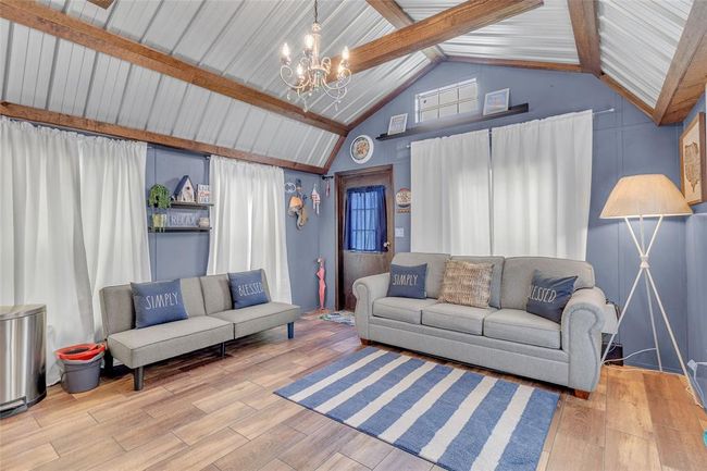 400 Canal Dr, House other with 1 bedrooms, 1 bathrooms and null parking in Pointblank TX | Image 4