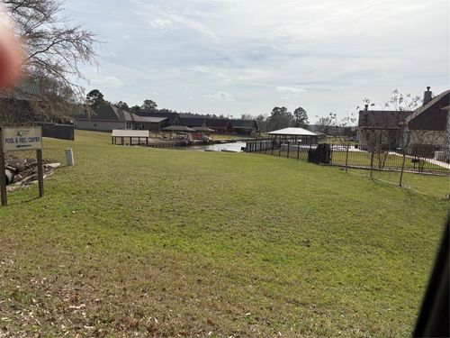 114 Wildwood Lake Dr N, Huntsville, TX, 77340-4477 | Card Image
