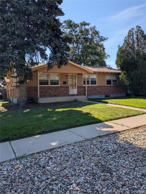 1713 Yuma St, Colorado Springs, CO, 80909-2433 | Card Image
