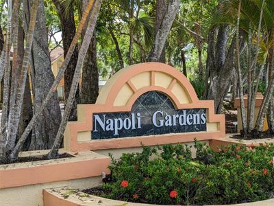 914 - 914 Coral Club Dr, Condo with 2 bedrooms, 2 bathrooms and null parking in Coral Springs FL | Image 3