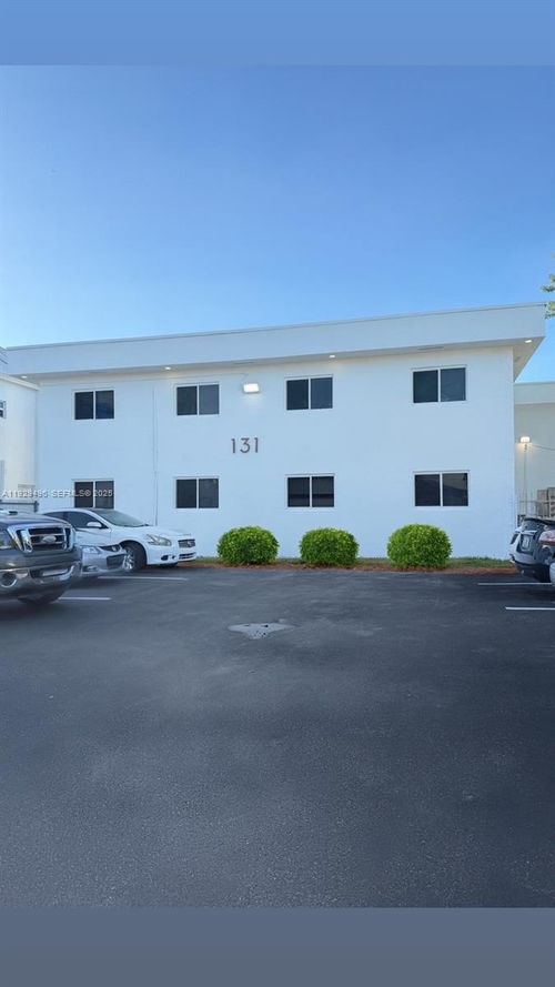 apt-6-131 Nw 77th St, Miami, FL, 33150-3598 | Card Image