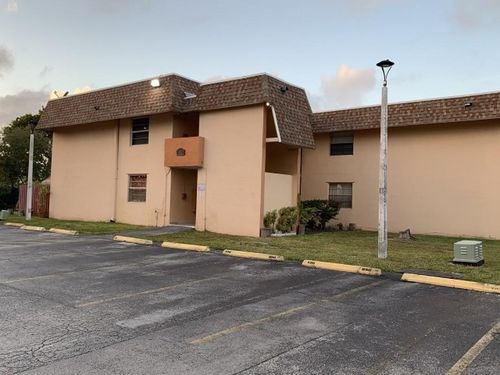 apt-209-890 Sw 129th Pl, Miami, FL, 33184-2184 | Card Image