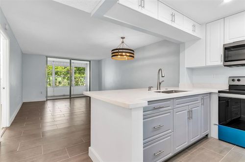 apt-312-9091 Lime Bay Blvd, Tamarac, FL, 33321-8643 | Card Image