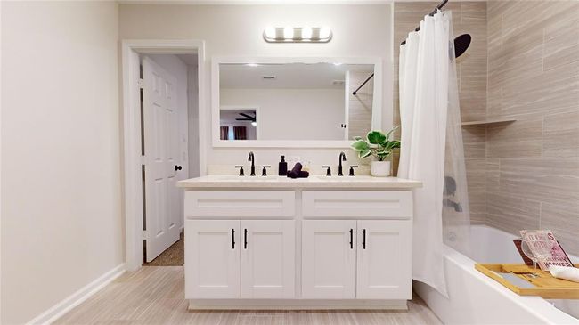 6211 Fairchild St, House other with 3 bedrooms, 3 bathrooms and 2 parking in Houston TX | Image 25