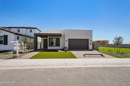 7957 W Griswold Rd, Peoria, AZ, 85345-2594 | Card Image