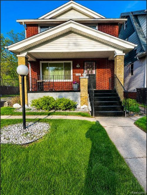 15346 Dexter Ave, Detroit, MI, 48238-2127 | Card Image