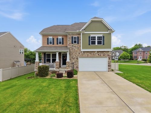 220 Wyncrest Dr, Butler, PA, 16001-1796 | Card Image