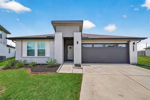 7938 Brushwood Dr, Rosharon, TX, 77583-4646 | Card Image