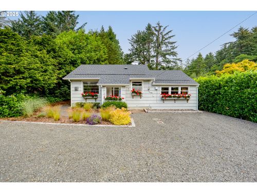 714 7th St, Gearhart, OR, 97138 | Card Image
