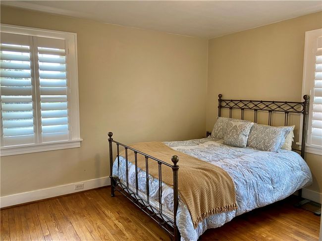 1138 Middle Rd, House other with 4 bedrooms, 3 bathrooms and 2 parking in Glenshaw PA | Image 12