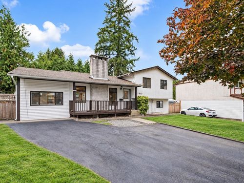 4851 206 St, Langley, BC, V3A2C1 | Card Image