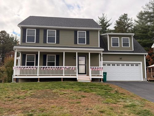 79 Millers Farm Dr, Rochester, NH, 03868-8831 | Card Image