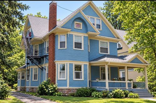 91 Wellington Ave, Rochester, NY, 14611-3052 | Card Image