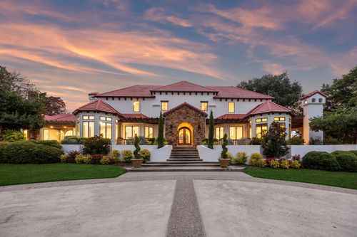 1900 Shady Oaks Dr, Southlake, TX, 76092-3508 | Card Image
