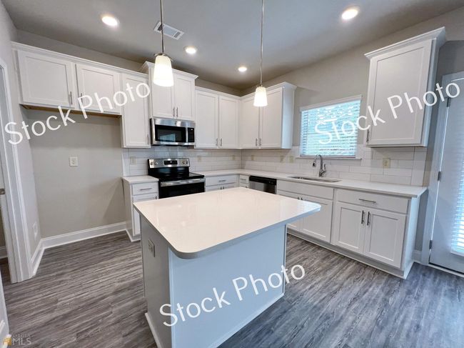 UNIT-1 - 5406 Rockfern Dr, Townhouse with 3 bedrooms, 3 bathrooms and 2 parking in Lilburn GA | Image 6