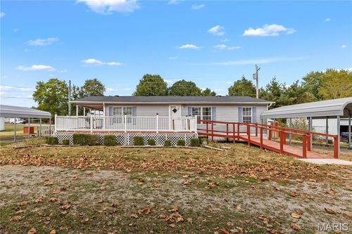30370 Domino Ln, Godfrey, IL, 62035-4224 | Card Image