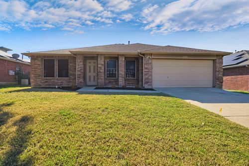 1015 Richmond Ln, Forney, TX, 75126-6518 | Card Image