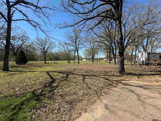 7256 W Fm 515, House other with 4 bedrooms, 2 bathrooms and null parking in Yantis TX | Image 14