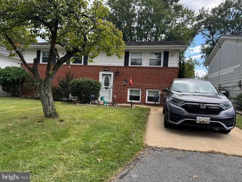 8517 Locust Grove Dr, LAUREL, MD, 20707-4930 | Card Image