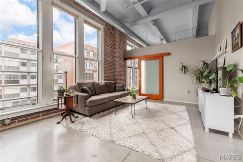 unit-502-1136 Washington Ave, Saint Louis, MO, 63101-1172 | Card Image