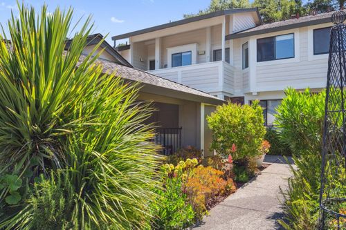 7 Picadilly Ct, San Rafael, CA, 94903-4249 | Card Image