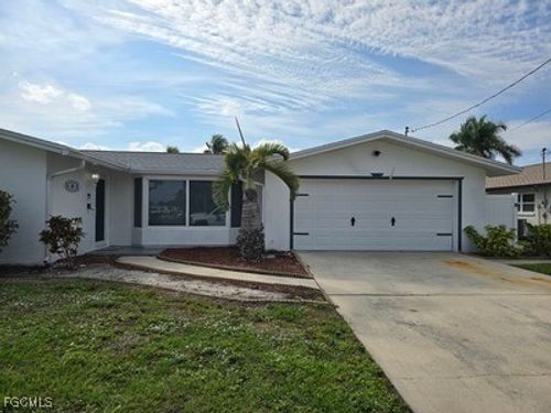 4443 N Pacific Cir, North Fort Myers, FL, 33903-5049 | Card Image