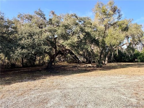 5666 S Florida Ave, Floral City, FL, 34436-2013 | Card Image