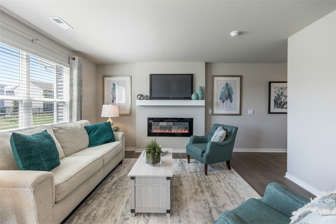 170th Pl, Urbandale, IA 50323