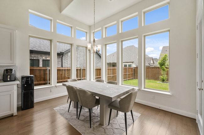 Sunroom with plenty of natural light | Image 7
