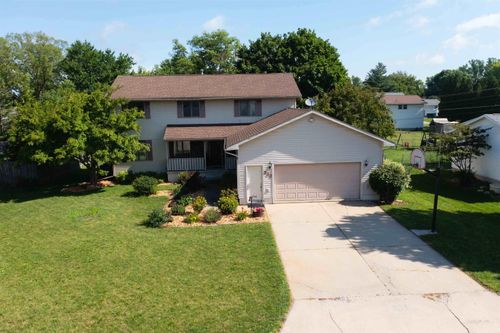 332 Mayme St, Dike, IA, 50624-9794 | Card Image