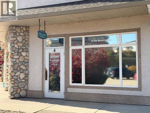 4-680 Marine Park Drive, Salmon Arm, BC, V1E3L4 | Card Image