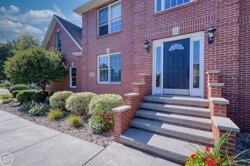 5653 Pine Ct, Kimball, MI, 48074-1397 | Card Image