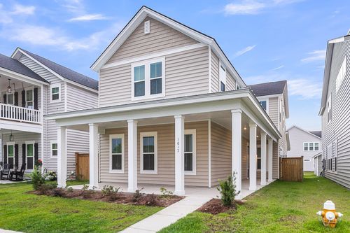 1017 Marsh Royal St, Summerville, SC, 29485-9254 | Card Image