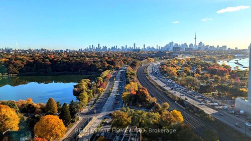 2107-15 Windermere Ave, Toronto, ON, M6S5A2 | Card Image