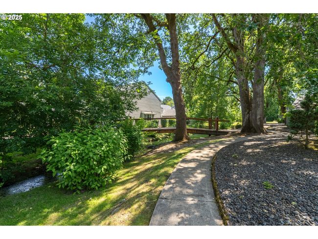 5312 Sw Erickson Ave, Condo with 2 bedrooms, 2 bathrooms and 1 parking in Beaverton OR | Image 39