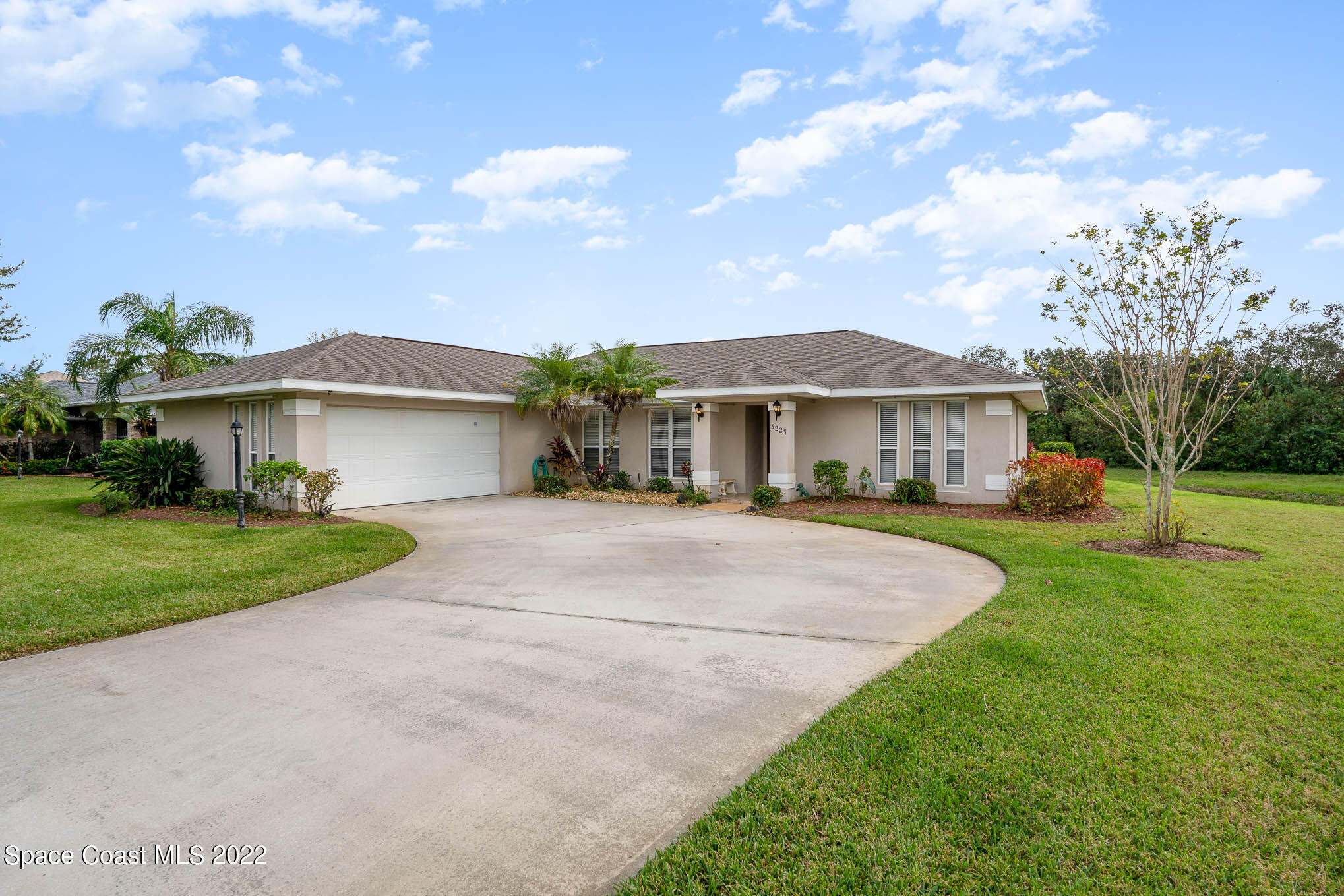 3223 Forest Creek Drive, Sold in Melbourne Zoocasa