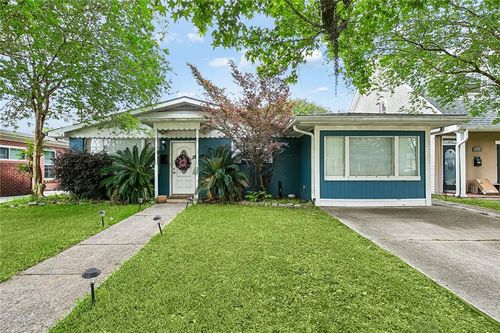 8929 Camille Ct, River Ridge, LA, 70123-3667 | Card Image