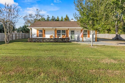 8240 Sevilla St, Navarre, FL, 32566-9359 | Card Image