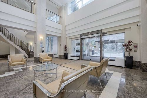 3231-68 Corporate Dr, Scarborough, ON, M1H3H3 | Card Image