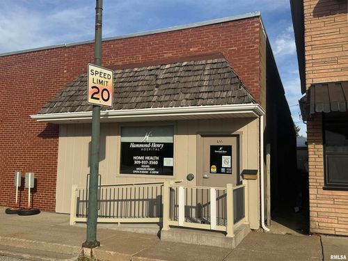 106 N East St, Cambridge, IL, 61238-1157 | Card Image