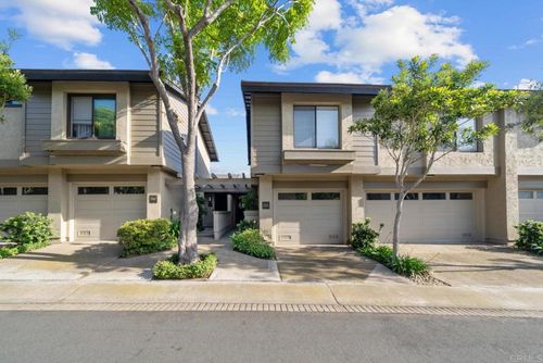 5965 Gaines Street, San Diego, CA, 92110 | Card Image