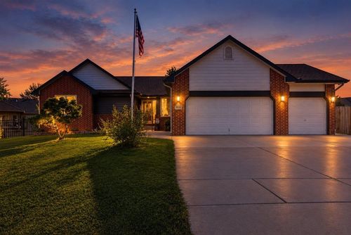 10109 W 19th Cir N, Wichita, KS, 67212-7109 | Card Image