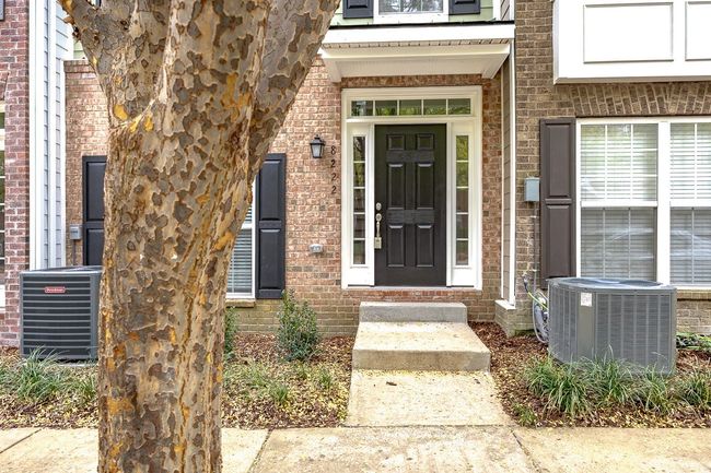 8222 Lenox Creekside Dr, Townhouse with 3 bedrooms, 4 bathrooms and 2 parking in Antioch TN | Image 4