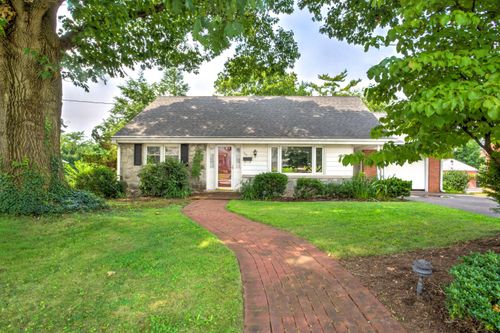 140 Martin Ave, EPHRATA, PA, 17522-1723 | Card Image