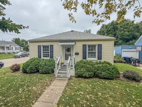 609 S Florence Ave, Bloomington, IL, 61701-5603 | Card Image