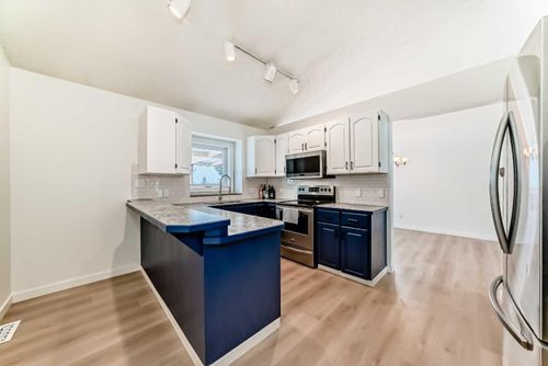 20 Westland Gate, Okotoks, AB, T1S1N1 | Card Image